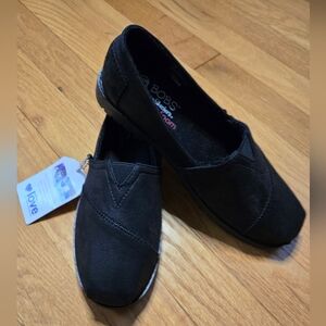 BOBS From Skechers Women's NEW Black Slip-On Flat Comfort Shoes